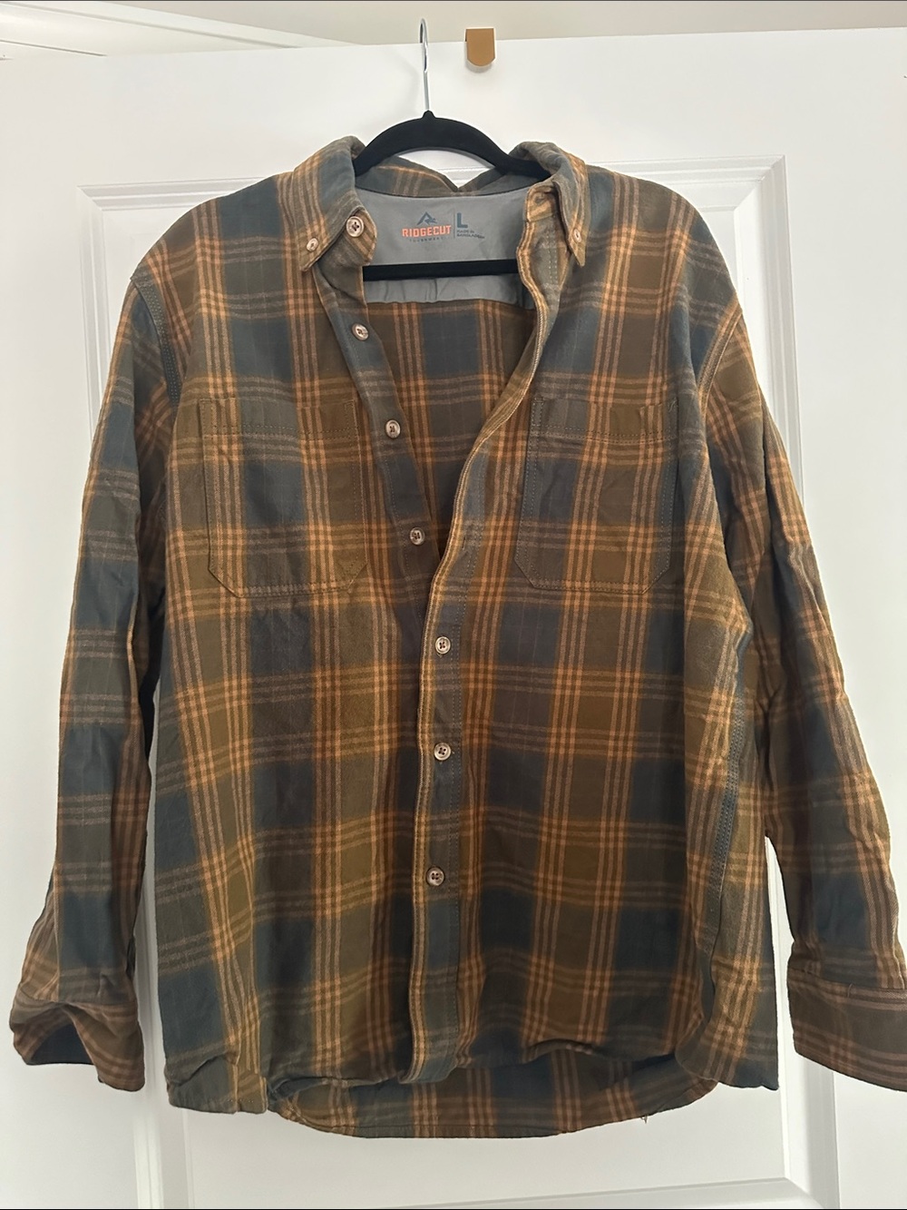 Ridgecut Toughwear Men's Olive Green & Brown Plaid Button-Up Shirt